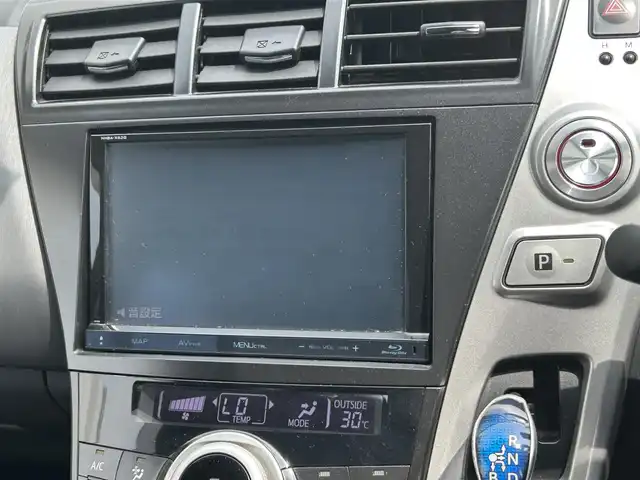 トヨタ プリウス α G 宮崎県 2012(平24)年 10万km ホワイトパールクリスタルシャイン /ナビ(NHBA-X62G)//TV/CD/DVD/Bluetooth//ビルトインETC//バックカメラ//オートライト//純正フロアマット//社外アルミホイール//ドアバイザー//プッシュスタート//電格ウィンカーミラー//ステアリングスイッチ