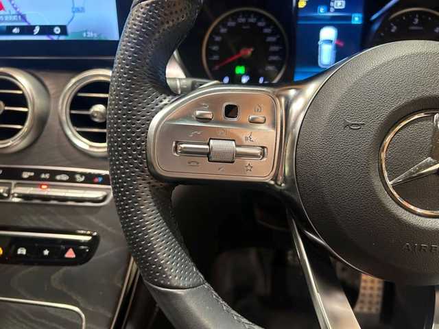 メルセデス・ベンツ ＧＬＣ２２０ d 4マチック AMGライン 道央・札幌 2019(令1)年 4.1万km ポーラホワイト ４WD/パノラミックスライディングルーフ/AMGライン/純正ランニングボード/レーダーセーフティパッケージ/純正メモリナビ/フルセグTV/360°カメラ/ハーフレザーシート/シートヒーター/禁煙車