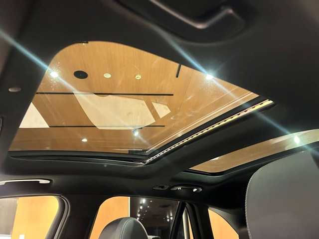 メルセデス・ベンツ ＧＬＣ２２０ d 4マチック AMGライン 道央・札幌 2019(令1)年 4.1万km ポーラホワイト ４WD/パノラミックスライディングルーフ/AMGライン/純正ランニングボード/レーダーセーフティパッケージ/純正メモリナビ/フルセグTV/360°カメラ/ハーフレザーシート/シートヒーター/禁煙車