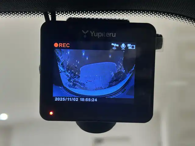 メルセデス・ベンツ ＧＬＣ２２０ d 4マチック AMGライン 道央・札幌 2019(令1)年 4.1万km ポーラホワイト ４WD/パノラミックスライディングルーフ/AMGライン/純正ランニングボード/レーダーセーフティパッケージ/純正メモリナビ/フルセグTV/360°カメラ/ハーフレザーシート/シートヒーター/禁煙車