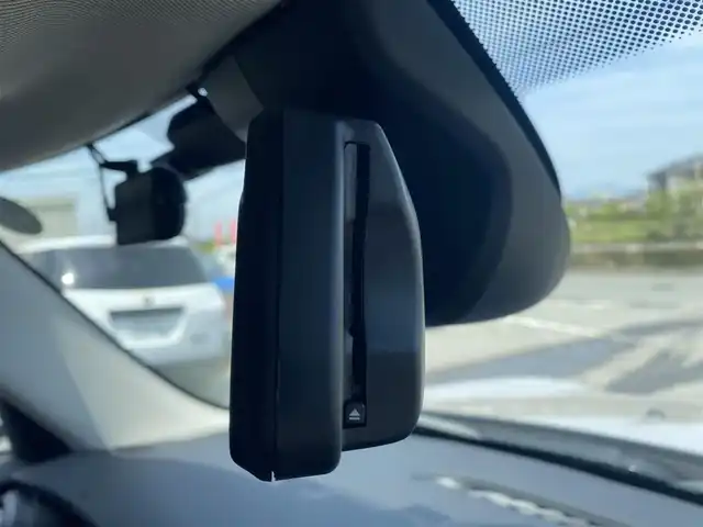 ＭＩＮＩ ミニ クーパー SD 福岡県 2022(令4)年 3.2万km グレー ・アクティブクルーズコントロール/・純正HDDナビ/USB/Bluetooth/・バックカメラ/・ハーフレザーシート/シートヒーター/・前後ドライブレコーダー/・ETC/・純正17AW/・プッシュスタート/・パーキングアシスト/・アイドリングストップ/・スマートキー/・スペアキー/・レーンキープアシスト/・オートライト/・ＬＥＤライト/・保証書/・取扱説明書/・記録簿