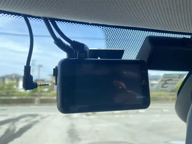 ＭＩＮＩ ミニ クーパー SD 福岡県 2022(令4)年 3.2万km グレー ・アクティブクルーズコントロール/・純正HDDナビ/USB/Bluetooth/・バックカメラ/・ハーフレザーシート/シートヒーター/・前後ドライブレコーダー/・ETC/・純正17AW/・プッシュスタート/・パーキングアシスト/・アイドリングストップ/・スマートキー/・スペアキー/・レーンキープアシスト/・オートライト/・ＬＥＤライト/・保証書/・取扱説明書/・記録簿