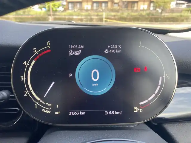ＭＩＮＩ ミニ クーパー SD 福岡県 2022(令4)年 3.2万km グレー ・アクティブクルーズコントロール/・純正HDDナビ/USB/Bluetooth/・バックカメラ/・ハーフレザーシート/シートヒーター/・前後ドライブレコーダー/・ETC/・純正17AW/・プッシュスタート/・パーキングアシスト/・アイドリングストップ/・スマートキー/・スペアキー/・レーンキープアシスト/・オートライト/・ＬＥＤライト/・保証書/・取扱説明書/・記録簿
