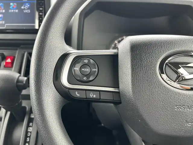 ダイハツ タフト X 鹿児島県 2022(令4)年 2.5万km フォレストカーキメタリック 純正SDナビ　NSZN-W59G/【Bluetooth/フルセグTV/CD/DVD】/スカイフィールトップ/LEDヘッドライト/ドアバイザー/アイドリングストップ/USBポート/スマートキー/ETC/オートエアコン