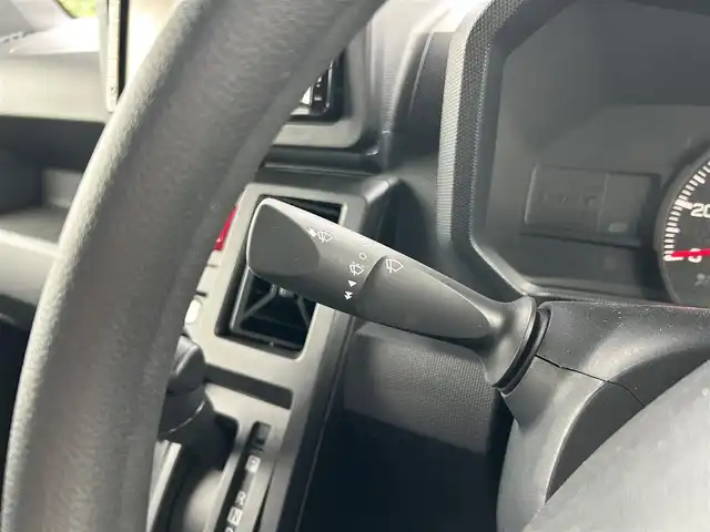 ダイハツ タフト X 鹿児島県 2022(令4)年 2.5万km フォレストカーキメタリック 純正SDナビ　NSZN-W59G/【Bluetooth/フルセグTV/CD/DVD】/スカイフィールトップ/LEDヘッドライト/ドアバイザー/アイドリングストップ/USBポート/スマートキー/ETC/オートエアコン