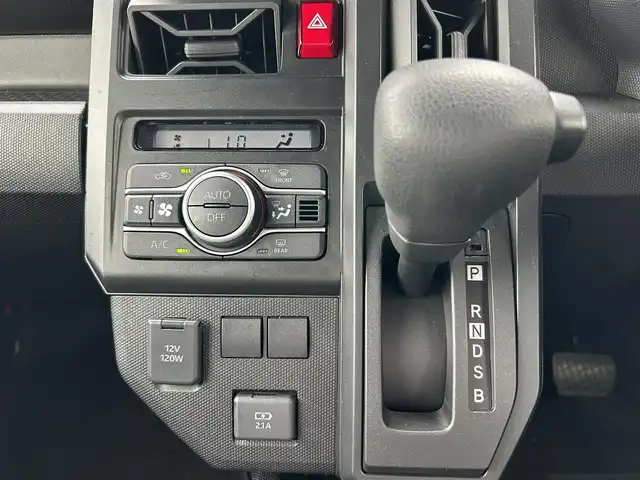 ダイハツ タフト X 鹿児島県 2022(令4)年 2.5万km フォレストカーキメタリック 純正SDナビ　NSZN-W59G/【Bluetooth/フルセグTV/CD/DVD】/スカイフィールトップ/LEDヘッドライト/ドアバイザー/アイドリングストップ/USBポート/スマートキー/ETC/オートエアコン