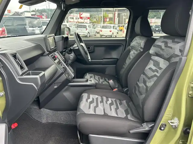 ダイハツ タフト X 鹿児島県 2022(令4)年 2.5万km フォレストカーキメタリック 純正SDナビ　NSZN-W59G/【Bluetooth/フルセグTV/CD/DVD】/スカイフィールトップ/LEDヘッドライト/ドアバイザー/アイドリングストップ/USBポート/スマートキー/ETC/オートエアコン