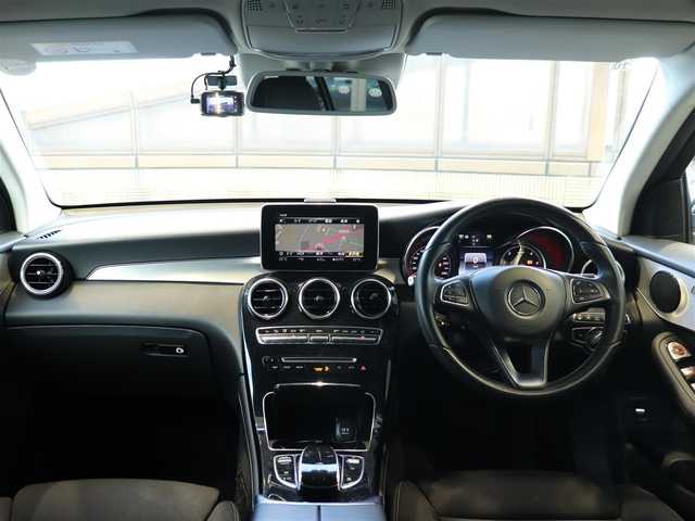 メルセデス・ベンツ ＧＬＣ２２０