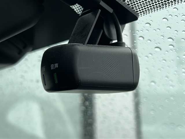 日産 ノート X Vセレクション 山形県 2020(令2)年 2.7万km ダークメタルグレー 禁煙車/エマージェンシーブレーキ/レーンキープアシスト/横滑り防止装置/純正ナビ/（Bluetooth/CD/DVD/フルセグ)/アラウンドビューモニター/前後コーナーセンサー/オートライト/純正ドライブレコーダー/デジタルインナーミラー/ステアリングスイッチ/ETC/電動格納ウィンカーミラー/スマートキー×2/ドアバイザー