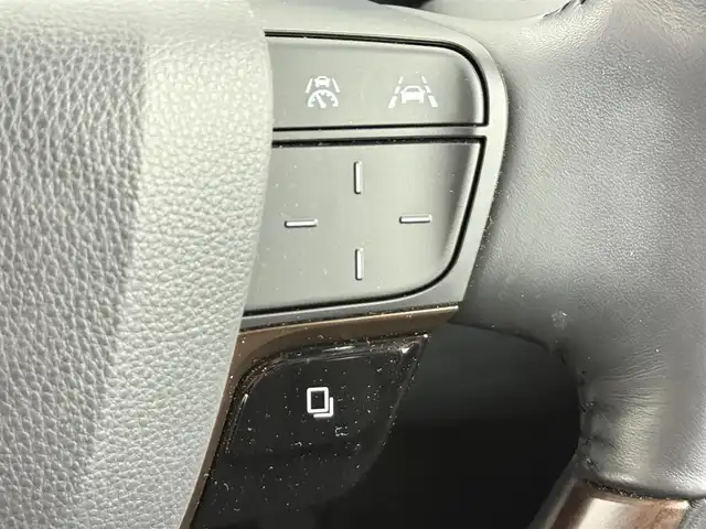 トヨタ アルファード Z 愛知県 2023(令5)年 1.9万km プラチナホワイトパールマイカ モデリスタフルエアロ（F.S.R）/純正14インチディスプレイナビ/フルセグTV/HDMI/Bluetooth/CarPlay/フリップダウンモニター/左右独立ムーンルーフ/トヨタチームメイト/・アドバンスドパーク＋パーキングサポートブレーキ/・アドバンスドドライブ（渋滞支援）/カラーヘッドアップディスプレイ/デジタルインナーミラー　/アラウンドビューモニター　　/トヨタセーフティセンス/・プリクラッシュセーフティ/・レーントレーシングアシスト/・アダプティブハイビームアシスト/レーダークルーズコントロール/ブラインドスポットモニター/ビルドインＥＴＣ２．０　/置くだけ充電　/ブラックレザーシート/パワーシート/シートヒーター/エアシート/AC100V/保証書/取扱説明書/スペアキー