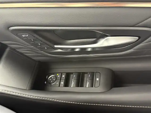 トヨタ アルファード Z 愛知県 2023(令5)年 1.9万km プラチナホワイトパールマイカ モデリスタフルエアロ（F.S.R）/純正14インチディスプレイナビ/フルセグTV/HDMI/Bluetooth/CarPlay/フリップダウンモニター/左右独立ムーンルーフ/トヨタチームメイト/・アドバンスドパーク＋パーキングサポートブレーキ/・アドバンスドドライブ（渋滞支援）/カラーヘッドアップディスプレイ/デジタルインナーミラー　/アラウンドビューモニター　　/トヨタセーフティセンス/・プリクラッシュセーフティ/・レーントレーシングアシスト/・アダプティブハイビームアシスト/レーダークルーズコントロール/ブラインドスポットモニター/ビルドインＥＴＣ２．０　/置くだけ充電　/ブラックレザーシート/パワーシート/シートヒーター/エアシート/AC100V/保証書/取扱説明書/スペアキー