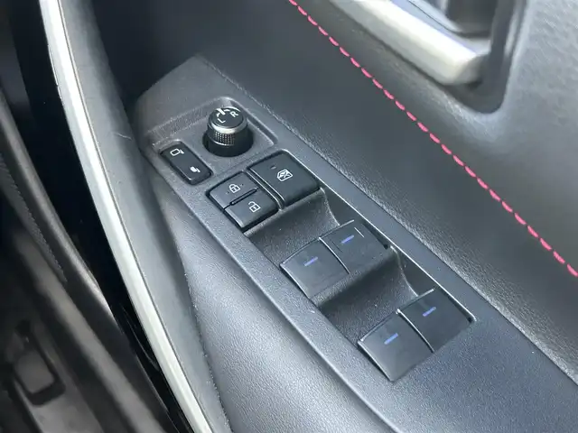 トヨタ カローラ スポーツ ハイブリッドG Z 島根県 2019(平31)年 1.9万km ホワイトパールクリスタルシャイン 登録時走行距離　18784km/純正SDナビ(Bluetooth)/フルセグTV/バックカメラ/クルーズコントロール(追従有)/レーンアシスト/横滑り防止装置/オートライト/ドライブレコーダー(前方のみ)/純正アルミホイール/カーテンエアバック/プッシュスタート/スマートキー/ETC