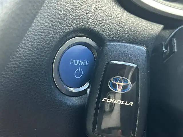 トヨタ カローラ スポーツ ハイブリッドG Z 島根県 2019(平31)年 1.9万km ホワイトパールクリスタルシャイン 登録時走行距離　18784km/純正SDナビ(Bluetooth)/フルセグTV/バックカメラ/クルーズコントロール(追従有)/レーンアシスト/横滑り防止装置/オートライト/ドライブレコーダー(前方のみ)/純正アルミホイール/カーテンエアバック/プッシュスタート/スマートキー/ETC