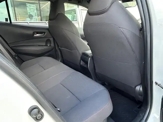 トヨタ カローラ スポーツ ハイブリッドG Z 島根県 2019(平31)年 1.9万km ホワイトパールクリスタルシャイン 登録時走行距離　18784km/純正SDナビ(Bluetooth)/フルセグTV/バックカメラ/クルーズコントロール(追従有)/レーンアシスト/横滑り防止装置/オートライト/ドライブレコーダー(前方のみ)/純正アルミホイール/カーテンエアバック/プッシュスタート/スマートキー/ETC