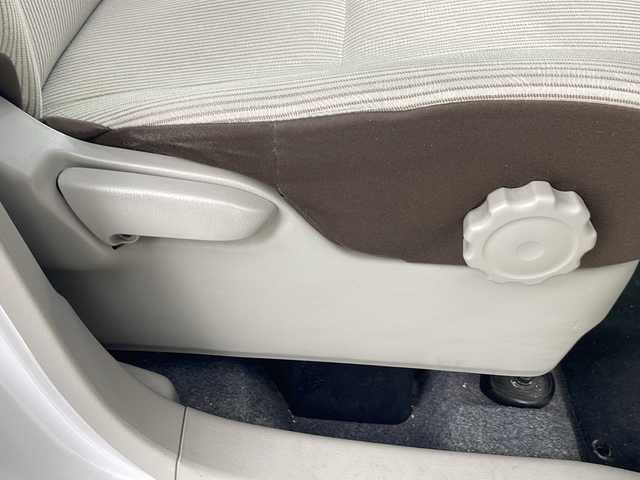 日産 デイズ ルークス X 埼玉県 2019(平31)年 3.3万km ホワイトパール 社外ナビ（CN-RE04WD）/（Ｂｌｕｅｔｏｏｔｈ・フルセグＴＶ・ＣＤ・ＤＶＤ・ＳＤ）/全方位カメラ/社外ドライブレコーダー/片側パワースライドドア/衝突軽減ブレーキ/レーンキープアシスト/横滑り防止装置/コーナーセンサー/アイドリングストップ/ロールサンシェード/LEDヘッドライト/オートライト/社外フロアマット/スマートキー/スペアキーｘ１