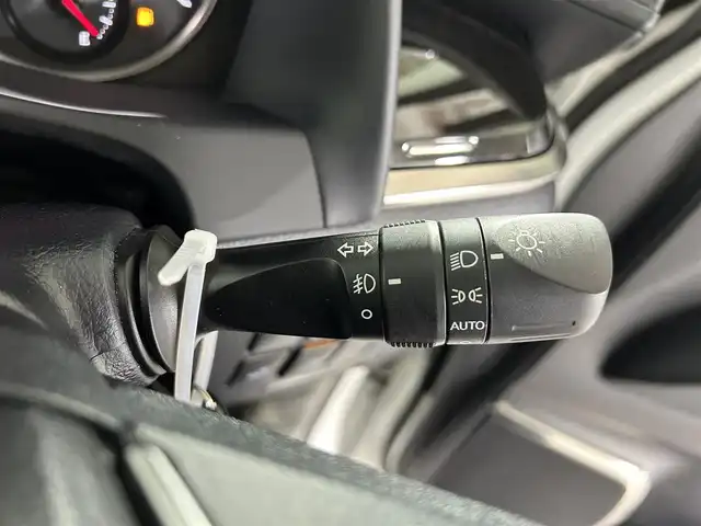 トヨタ ヴェルファイア Z Gエディション 佐賀県 2017(平29)年 6万km ホワイトパールクリスタルシャイン アルパイン製11インチナビ/フルセグTV/CD/DVD/Bluetooth/アルパイン製12.8インチフリップダウンモニター/サンルーフ/衝突被害軽減システム/バックカメラ/レーダークルーズコントロール/レーンアシスト/クリアランスソナー/オートライト/オートマチックハイビーム/LEDヘッドライト/LEDフォグライト/電子パーキング/ブレーキホールド/ビルトインETC/両側パワースライドドア/後席サンシェード/ハーフレザーシート/運転席・助手席パワーシート/パワーバックドア/純正18インチアルミホイール/純正フロアマット/ISOFIX対応シート/メモリーシート/スマートキー/スペアキー×1