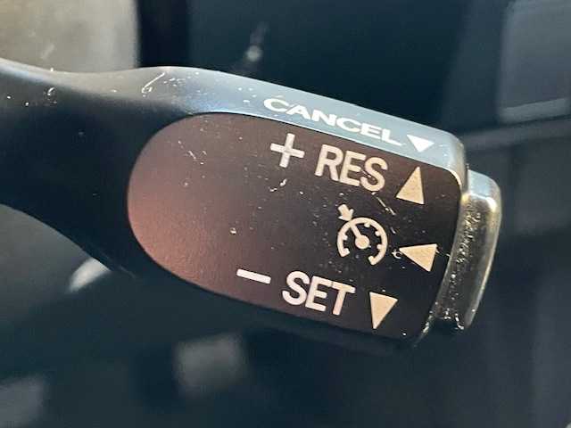 トヨタ ルーミー カスタムG S 茨城県 2017(平29)年 7.3万km レーザーブルークリスタルシャイン 純正ナビ/-BT/AM/FM/CD/TV　/衝突軽減システム　/フリップダウンモニター　/両側パワースライドドア /バックカメラ /コーナーセンサー /LEDヘッドライト /モデリスタエアロ /-フロント/サイド/リア/D席N席シートヒーター /前後ドライブレコーダー  /ETC/ウォークスルー/アイドリングストップ/サイドエアバッグ