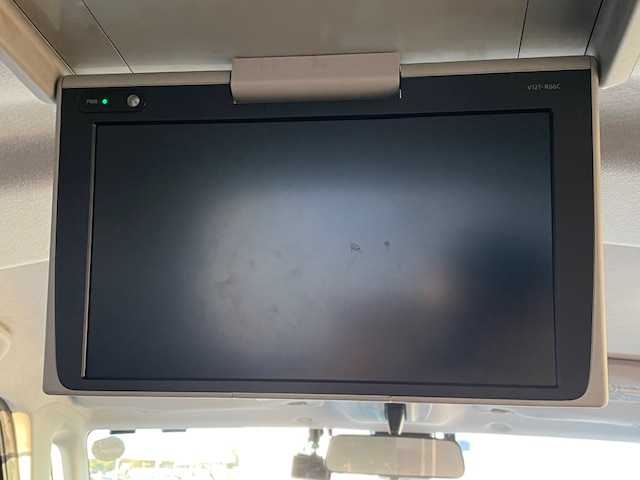 トヨタ ルーミー カスタムG S 茨城県 2017(平29)年 7.3万km レーザーブルークリスタルシャイン 純正ナビ/-BT/AM/FM/CD/TV　/衝突軽減システム　/フリップダウンモニター　/両側パワースライドドア /バックカメラ /コーナーセンサー /LEDヘッドライト /モデリスタエアロ /-フロント/サイド/リア/D席N席シートヒーター /前後ドライブレコーダー  /ETC/ウォークスルー/アイドリングストップ/サイドエアバッグ