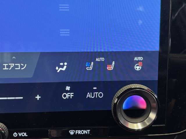 レクサス ＮＸ 350h Fスポーツ 埼玉県 2022(令4)年 2.4万km ホワイトノーヴァガラスフレーク レクサスセーフティシステム/サンルーフ/オレンジキャリパー/14インチディスプレイオーディオ/　　BT/フルセグ/バック/サイドカメラ/パワーバックドア/レーダークルーズコントロール/LEDオートライト/レザーシート/シートヒーター/クーラー/パワーシート/シートメモリー/純正20インチアルミホイール/パドルシフト/ステアリングヒーター/ステアリングスイッチ/ワイヤレス充電/デジタルインナーミラー/USBポート/純正ETC2.0/禁煙車