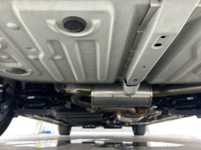 トヨタ ヴォクシー ZS 煌 三重県 2018(平30)年 6.8万km ホワイトパールクリスタルシャイン /アルパイン11インチナビ//バックカメラ//フルセグ//モデリスタエアロ//衝突軽減ブレーキ//車線逸脱システム//オートハイビーム//クルーズコントロール//両側パワースライドドア//アイドリングストップ//ETC//社外ア18インチAW//スマートキー