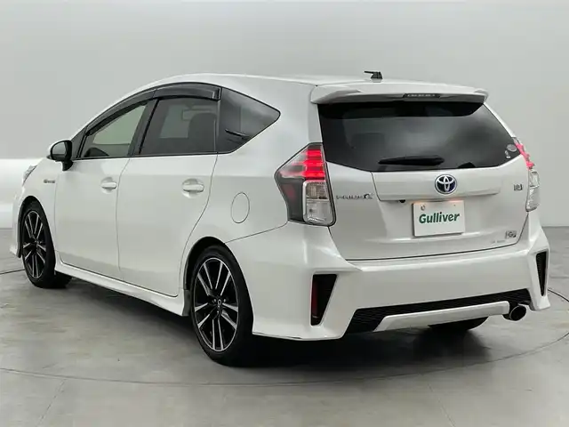 トヨタ プリウス α S ツーリングセレクション G’s 福岡県 2016(平28)年 1.7万km ホワイトパールクリスタルシャイン ＧＳ＇エアロ　純正ナビ／フルセグＴＶ／ＢＴ　/ビルトインＥＴＣ　/バックカメラ　/衝突被害軽減システム　/レーンキープ　/コーナーセンサー　/横滑り防止装置　/オートライト　/ＧＳ＇１８インチＡＷ　/ハーフレザーシート