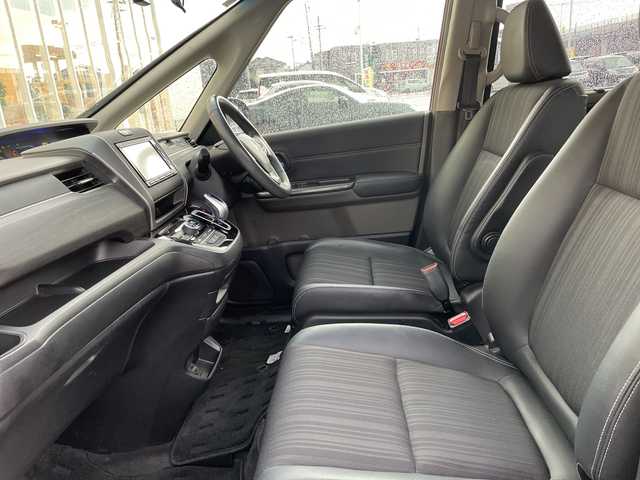 ホンダ フリード＋ ハイブリット EX 石川県 2017(平29)年 7万km ワイン 純正ナビ　フルセグＴＶ　バックカメラ　ＬＥＤヘッドライト　両側パワースライドドア　スマートキー　プッシュスタート　ハーフレザー　レーダークルーズ　ホンダセンシング　ＥＴＣ　シートヒーター