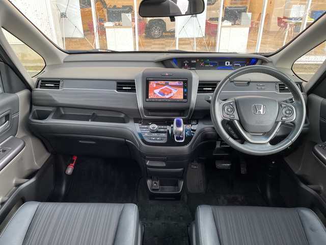 ホンダ フリード＋ ハイブリット EX 石川県 2017(平29)年 7万km ワイン 純正ナビ　フルセグＴＶ　バックカメラ　ＬＥＤヘッドライト　両側パワースライドドア　スマートキー　プッシュスタート　ハーフレザー　レーダークルーズ　ホンダセンシング　ＥＴＣ　シートヒーター