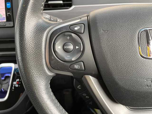 ホンダ フリード＋ ハイブリット EX 石川県 2017(平29)年 7万km ワイン 純正ナビ　フルセグＴＶ　バックカメラ　ＬＥＤヘッドライト　両側パワースライドドア　スマートキー　プッシュスタート　ハーフレザー　レーダークルーズ　ホンダセンシング　ＥＴＣ　シートヒーター