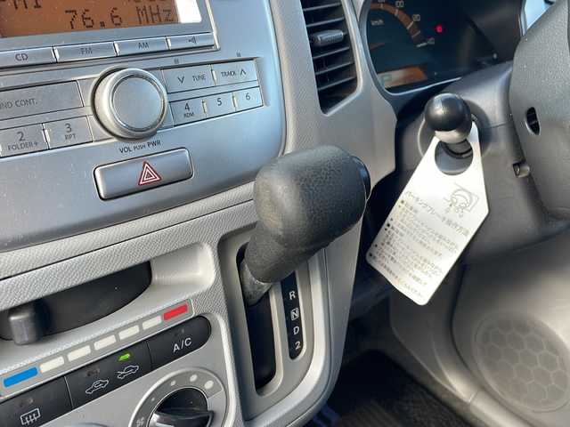 マツダ ＡＺ ワゴン XG 三重県 2012(平24)年 8.9万km アクアベールブルーパールメタリック 純正オーディオ/ABS/盗難防止装置/純正ホイールキャップ/純正フロアマット/ベンチシート　/ハロゲンヘッドライト/電動格納ミラー/保証書/取扱説明書