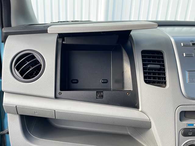 マツダ ＡＺ ワゴン XG 三重県 2012(平24)年 8.9万km アクアベールブルーパールメタリック 純正オーディオ/ABS/盗難防止装置/純正ホイールキャップ/純正フロアマット/ベンチシート　/ハロゲンヘッドライト/電動格納ミラー/保証書/取扱説明書