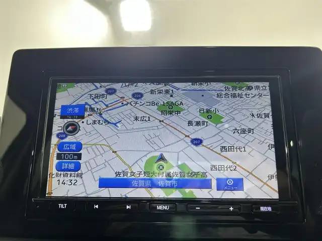 ホンダ ヴェゼル ハイブリッド e:HEV Z 佐賀県 2023(令5)年 7万km プラチナホワイトパール 社外7インチナビ/Bluetooth/バックカメラ/レーダークルーズコントロール/ブラインドスポットモニター/電動パーキングブレーキ/オートブレーキホールド/衝突被害軽減システム/コーナーセンサー/パワーバックドア/運転席シートヒーター/ステアリングヒーター/パドルシフト/純正18インチアルミホイール