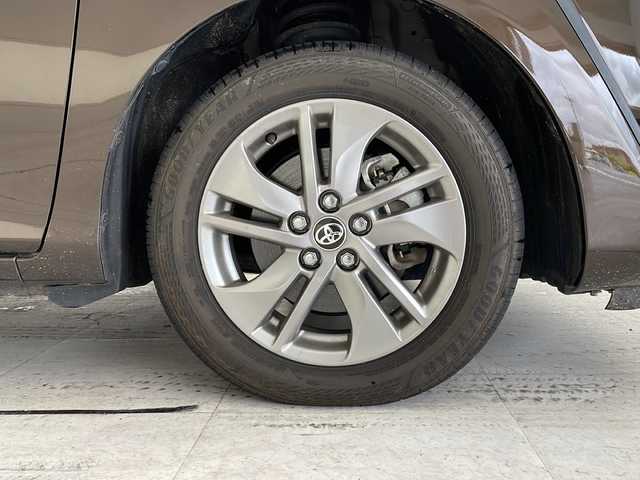 トヨタ シエンタ ハイブリッド G クエロ 愛知県 2017(平29)年 6.7万km ヴィンテージブラウンパールクリスタルシャイン トヨタセーフティーセンス/衝突被害軽減ブレーキ/純正7インチディスプレイオーディオナビ（あり）/両側パワースライドドア/フルセグTV/CD DVD/Bluetooth/バックカメラ/純正アルミホイール/ETC2.0/LEDヘッドライト/オートマチックハイビーム/ドライブレコーダー/ステアリングスイッチ/スマートキー/プッシュスタート