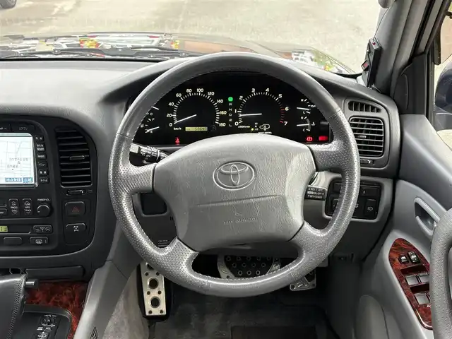 トヨタ ランドクルーザー VX－LTD Gセレクション 福岡県 2001(平13)年 5.9万km ダークブルーマイカ 盗難防止装置/ナビ/ワンセグTV/４WD/ガラスルーフ/純正フロアマット/純正アルミホイール/背面タイヤ/アルカンターラシート/パワーシート