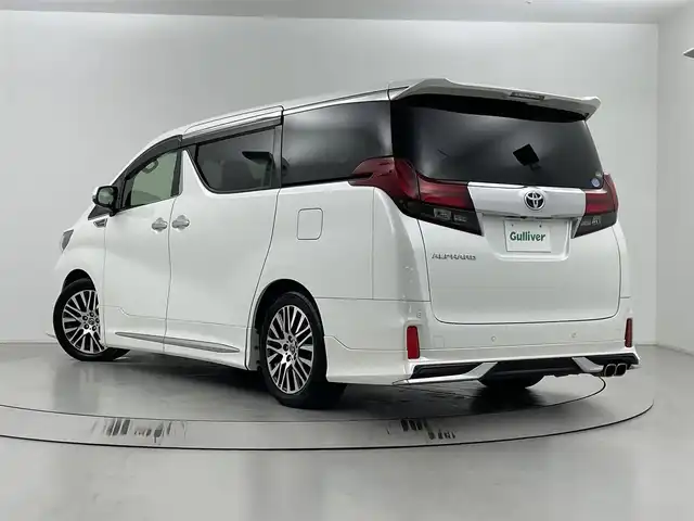 トヨタ アルファード S Cパッケージ 埼玉県 2015(平27)年 4.1万km ホワイトパールクリスタルシャイン 純正ナビ/（フルセグＴＶ・ＡＭ・ＦＭ・Ｂｌｕｅｔｏｏｔｈ）/全方位カメラ/後席フリップダウンモニター/モデリスタエアロ/ムーンルーフ/ビルトインETC/JBLサウンド/パワースライドドア（両側）/レーダークルーズコントロール/コーナーセンサー/パワーバックドア/LEDヘッドランプ/オートライト/フォグランプ/純正18インチアルミ/木目調/革巻きステアリングホイール/ステアリングヒーター/前後左右独立オートエアコン/革シート/シートヒーター/パワーシート/スマートエントリー/禁煙車