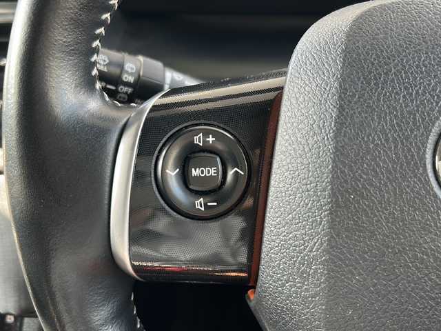トヨタ シエンタ ハイブリッド G クエロ 京都府 2019(令1)年 7.3万km ヴィンテージブラウンパールクリスタルシャイン/ホワイトパールクリスタルシャイン 純正SDナビ /フルセグTV /トヨタセーフティセンス　/全方位カメラ　/フリップダウンモニター　/禁煙車　/両側パワスラ　/前後コーナーセンサー　/ビルトインETC2.0　/2トーン　/LEDヘッドライト/クーズコントロール/スマートキー/ハーフレザー/前席シートヒーター/前方社外ドライブレコーダー/　CSD-790FHG/（CSD-790FHG)/ウインカーミラー/アイドリングストップ/Bluetooth/CD再生機能/ウォークスルー/AW15インチ/（GRASS）/スタッドレスタイヤ/横滑り防止/レーンキープアシスト/盗難防止装置/オートライト/オートマチックハイビーム/Wエアバッグ