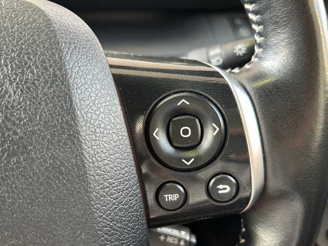 トヨタ シエンタ ハイブリッド G クエロ 京都府 2019(令1)年 7.3万km ヴィンテージブラウンパールクリスタルシャイン/ホワイトパールクリスタルシャイン 純正SDナビ /フルセグTV /トヨタセーフティセンス　/全方位カメラ　/フリップダウンモニター　/禁煙車　/両側パワスラ　/前後コーナーセンサー　/ビルトインETC2.0　/2トーン　/LEDヘッドライト/クーズコントロール/スマートキー/ハーフレザー/前席シートヒーター/前方社外ドライブレコーダー/　CSD-790FHG/（CSD-790FHG)/ウインカーミラー/アイドリングストップ/Bluetooth/CD再生機能/ウォークスルー/AW15インチ/（GRASS）/スタッドレスタイヤ/横滑り防止/レーンキープアシスト/盗難防止装置/オートライト/オートマチックハイビーム/Wエアバッグ