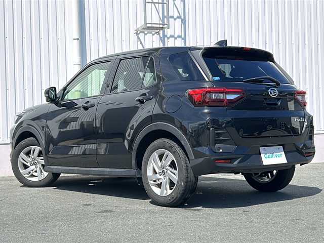 ダイハツ ロッキー X 愛知県 2023(令5)年 3.7万km ブラックマイカメタリック 純正9型ナビ/・Bluetooth/・CD/DVD/・USB接続/・フルセグテレビ/・SD音楽録音　/全方位モニター/ビルトインETC/前方ドライブレコーダー　/純正フロアマット　/前後コーナーセンサー/衝突軽減ブレーキ/レーンキープアシスト/オートマチックハイビーム　　/テレビキャンセラー /LEDヘッドライト /オートライト/ステアリングスイッチ /オートホールド /電動格納ミラー