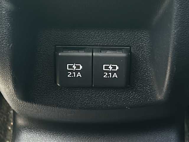 ダイハツ ロッキー X 愛知県 2023(令5)年 3.7万km ブラックマイカメタリック 純正9型ナビ/・Bluetooth/・CD/DVD/・USB接続/・フルセグテレビ/・SD音楽録音　/全方位モニター/ビルトインETC/前方ドライブレコーダー　/純正フロアマット　/前後コーナーセンサー/衝突軽減ブレーキ/レーンキープアシスト/オートマチックハイビーム　　/テレビキャンセラー /LEDヘッドライト /オートライト/ステアリングスイッチ /オートホールド /電動格納ミラー