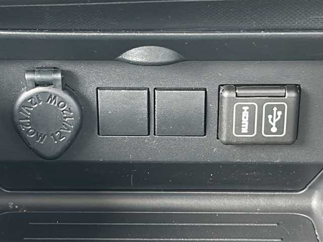 ダイハツ ロッキー X 愛知県 2023(令5)年 3.7万km ブラックマイカメタリック 純正9型ナビ/・Bluetooth/・CD/DVD/・USB接続/・フルセグテレビ/・SD音楽録音　/全方位モニター/ビルトインETC/前方ドライブレコーダー　/純正フロアマット　/前後コーナーセンサー/衝突軽減ブレーキ/レーンキープアシスト/オートマチックハイビーム　　/テレビキャンセラー /LEDヘッドライト /オートライト/ステアリングスイッチ /オートホールド /電動格納ミラー