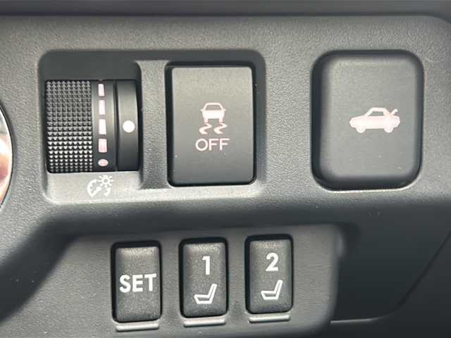 スバル ＷＲＸ ＳＴＩ STI タイプS 千葉県 2017(平29)年 4.8万km WRブルーパール 純正ナビ/フルセグＴＶ/ＣＤ、ＤＶＤ、ＳＤ、ＵＳＢ、Ｂｌｕｅｔｏｏｔｈ/ワンオーナー/ＥＴＣ/ＤＩＡＴＯＮＥ　ＳＯＵＮＤ/レザーシート/シートヒーター/メモリシート/純正ＳＴＩエアロパーツ/純正アルミホイール/純正フロアマット/アドバンスドセーフティパッケージ/スペアキー/スマートキー