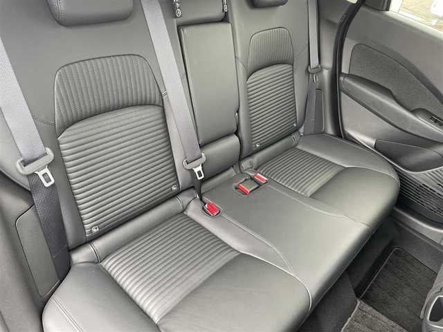 日産 オーラ G レザーエディション 愛媛県 2023(令5)年 0.7万km バーガンディー 純正9型ナビ/AM/FM/BT/フルセグTV/全周囲カメラ　/ブラインドスポットモニター　/インテリジェントルームミラー　/ドライブレコーダー　/ステアリングリモコン　/LEDヘッドライト　/前後コーナーセンサー　/電動パーキングブレーキ　/ETC/レザーシート/シガーソケット/ISOFIX/SPORT/ECO/NORMAL/EVモード/現状サマー(純正AW)(205/50/R17)/BRIDGESTONE TURANZA T005A