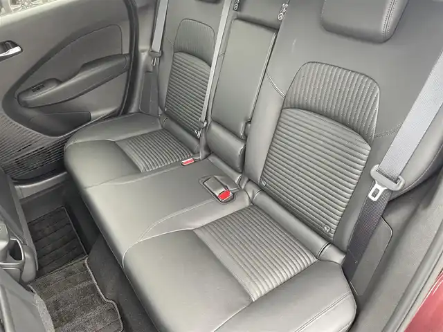 日産 オーラ G レザーエディション 愛媛県 2023(令5)年 0.7万km バーガンディー 純正9型ナビ/AM/FM/BT/フルセグTV/全周囲カメラ　/ブラインドスポットモニター　/インテリジェントルームミラー　/ドライブレコーダー　/ステアリングリモコン　/LEDヘッドライト　/前後コーナーセンサー　/電動パーキングブレーキ　/ETC/レザーシート/シガーソケット/ISOFIX/SPORT/ECO/NORMAL/EVモード/現状サマー(純正AW)(205/50/R17)/BRIDGESTONE TURANZA T005A