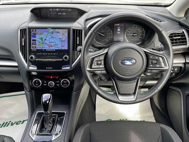 スバル インプレッサ スポーツ 2．0i－Lアイサイト 東京都 2020(令2)年 2.4万km クリスタルホワイトP ・取扱説明書/・フロントパワーシート/・純正ナビ/CD/DVD/SD/Bluetooth/TV/・バックカメラ　・ETC/・SI-DRIVE (スバル・インテリジェント・ドライブ)/・アイサイト/・後退時ブレーキアシスト（RAB）/・プリクラッシュセーフティ/・レーンキープアシスト/・横滑り防止装置/・レーダークルーズコントロール/・パドルシフト/・アイドリングストップ/・フロントパワーシート/・LEDオートライト/・LEDフォグランプ/・スマートキー×２/・純正17インチアルミホイール/・取扱説明書/・保証書