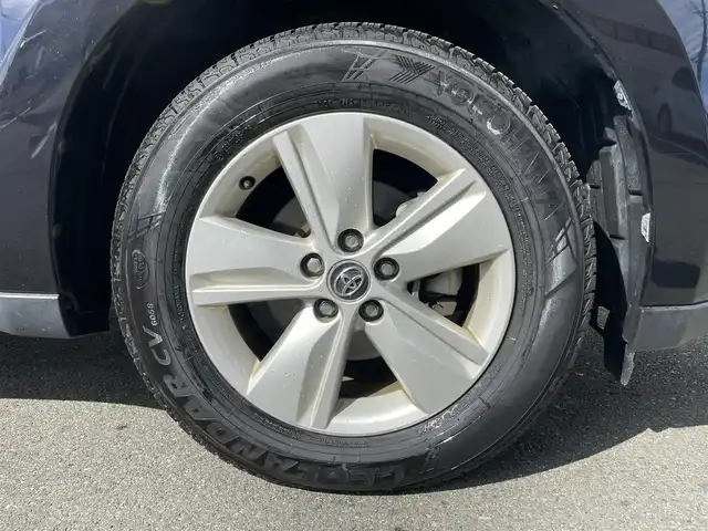 トヨタ ハリアー ハイブリッド エレガンス 岩手県 2014(平26)年 7.5万km スパークリングブラックパールクリスタルシャイン 純正SDナビ/（フルセグTV/CD/DVD/Bluetooth）/バックカメラ/ステアリングリモコン/LEDヘッドライト/フォグライト/ビルドインETC/電動格納ミラー/パワーシート/純正フロアマット/１７インチアルミ