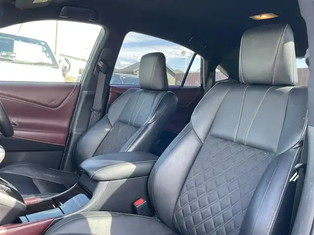 トヨタ ハリアー ハイブリッド エレガンス 岩手県 2014(平26)年 7.5万km スパークリングブラックパールクリスタルシャイン 純正SDナビ/（フルセグTV/CD/DVD/Bluetooth）/バックカメラ/ステアリングリモコン/LEDヘッドライト/フォグライト/ビルドインETC/電動格納ミラー/パワーシート/純正フロアマット/１７インチアルミ