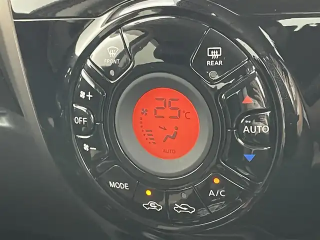日産 ノート e－パワー メダリスト 岡山県 2020(令2)年 5.4万km スーパーブラック 純正ナビ/【Bluetooth/フルセグTV/AUX】/衝突軽減ブレーキ/追従型クルーズコントロール/バックカメラ/ＬＥＤヘッドライト/純正ドライブレコーダー（前後）/純正フロアマット/ＥＴＣ/アイドリングストップ/プッシュスタート/オートライト/ＩＳＯＦＩＸ/踏み間違い防止/ステアリングスイッチ/チルトステアリング/シートリフター/ウインカーミラー/ドアバイザー/スマートキー×2/取扱説明書