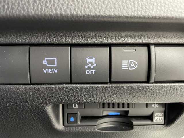 トヨタ ハリアー Z レザーパッケージ 熊本県 2022(令4)年 4.1万km ホワイトパールクリスタルシャイン モデリスタエアロフル/JBLサウンド/純正ナビ（ApplCarPlay・AndroidAuto・BT・フルセグ・USB）　/全周囲カメラ　/ビルトインＥＴＣ２．０　/前後クリアランスソナー　/録画機能付きデジタルインナーミラー/トヨタセーフティーセンス/・レーンキープアシスト/・ロードサインアシスト/・アダブティブクルーズコントロール/・オートマチックハイビーム/・駐車時支援パーキングサポートシステム/・ブラインドスポットモニター/・リアクロストラフィックアラート/・先行車発進お知らせ機能/・ヘッドアップディスプレイ/横滑り防止/前席シートヒーター/ステアリングヒーター　/前席エアーシート　/前席パワーシート/運転席シートメモリー/パワーバックドア/ＢＬＩＴＺ車高調/電動パーキングサポート/ブレーキホールド/レザーシート/社外フロアマット/社外２１インチAW/オートライト/LEDヘッドライト/フォグランプ/スマートキー/プッシュスタート/スペアキー/保証書/取扱説明書/