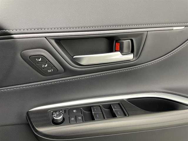 トヨタ ハリアー Z レザーパッケージ 熊本県 2022(令4)年 4.1万km ホワイトパールクリスタルシャイン モデリスタエアロフル/JBLサウンド/純正ナビ（ApplCarPlay・AndroidAuto・BT・フルセグ・USB）　/全周囲カメラ　/ビルトインＥＴＣ２．０　/前後クリアランスソナー　/録画機能付きデジタルインナーミラー/トヨタセーフティーセンス/・レーンキープアシスト/・ロードサインアシスト/・アダブティブクルーズコントロール/・オートマチックハイビーム/・駐車時支援パーキングサポートシステム/・ブラインドスポットモニター/・リアクロストラフィックアラート/・先行車発進お知らせ機能/・ヘッドアップディスプレイ/横滑り防止/前席シートヒーター/ステアリングヒーター　/前席エアーシート　/前席パワーシート/運転席シートメモリー/パワーバックドア/ＢＬＩＴＺ車高調/電動パーキングサポート/ブレーキホールド/レザーシート/社外フロアマット/社外２１インチAW/オートライト/LEDヘッドライト/フォグランプ/スマートキー/プッシュスタート/スペアキー/保証書/取扱説明書/