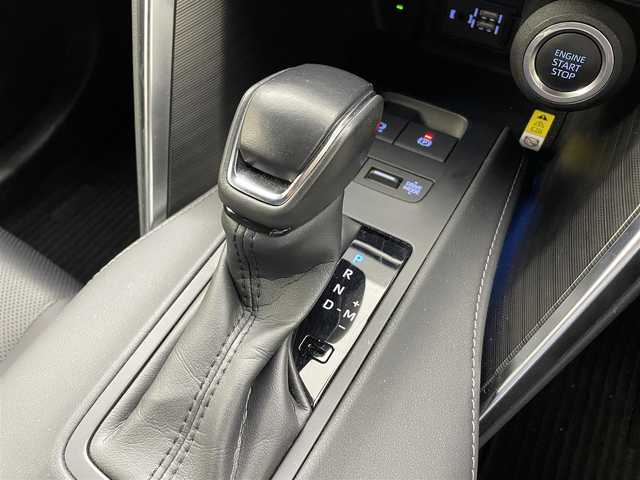 トヨタ ハリアー Z レザーパッケージ 熊本県 2022(令4)年 4.1万km ホワイトパールクリスタルシャイン モデリスタエアロフル/JBLサウンド/純正ナビ（ApplCarPlay・AndroidAuto・BT・フルセグ・USB）　/全周囲カメラ　/ビルトインＥＴＣ２．０　/前後クリアランスソナー　/録画機能付きデジタルインナーミラー/トヨタセーフティーセンス/・レーンキープアシスト/・ロードサインアシスト/・アダブティブクルーズコントロール/・オートマチックハイビーム/・駐車時支援パーキングサポートシステム/・ブラインドスポットモニター/・リアクロストラフィックアラート/・先行車発進お知らせ機能/・ヘッドアップディスプレイ/横滑り防止/前席シートヒーター/ステアリングヒーター　/前席エアーシート　/前席パワーシート/運転席シートメモリー/パワーバックドア/ＢＬＩＴＺ車高調/電動パーキングサポート/ブレーキホールド/レザーシート/社外フロアマット/社外２１インチAW/オートライト/LEDヘッドライト/フォグランプ/スマートキー/プッシュスタート/スペアキー/保証書/取扱説明書/