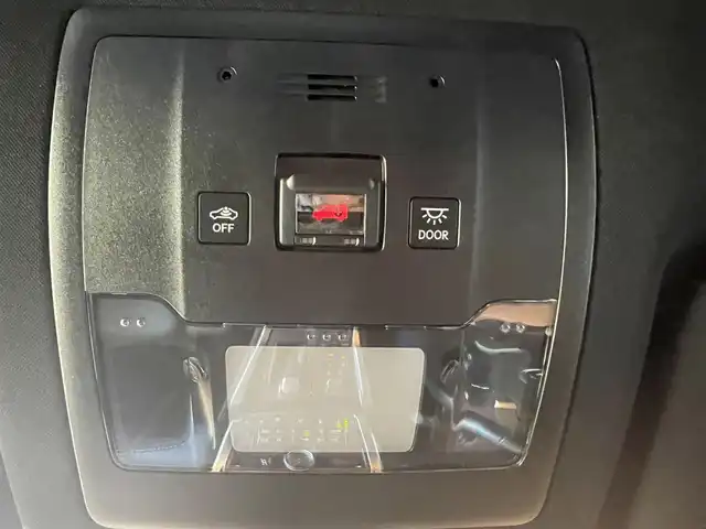 レクサス ＮＸ 300h Fスポーツ 高知県 2017(平29)年 2.7万km ホワイトノーヴァガラスフレーク ワンオーナー/純正ナビ/→AM/FM/CD/DVD/Bluetooth/フルセグTV/シートヒーター/エアシート/レーダークルーズコントロール/レーンキープアシスト/衝突軽減ブレーキ/ハンドルヒーター/バックカメラ/コーナーセンサー/パワーバックドア/パワーシート/メモリー機能３名/三眼LEDヘッドライト/オートマチックハイビーム/レザーシート/ステアリングスイッチ/スマートキー/スペアキー/プッシュスタート/社外アルミホイール20インチ/純正フロアマット/パドルシフト